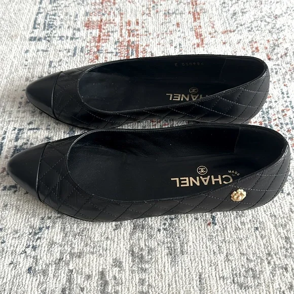 Chanel ballerina shoes size 37.5 - Picture 2 of 6